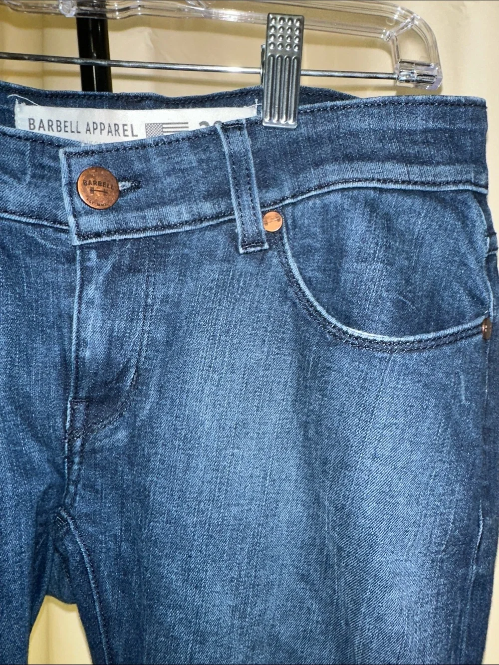 Barbell Apparel Dark Indigo Capri size 28